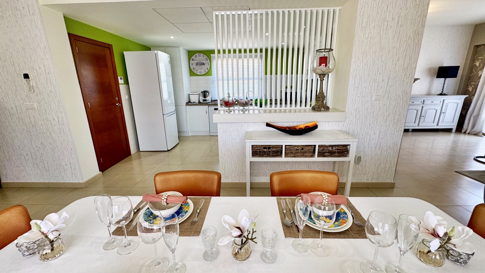 C/Eslovenia Casa Dante - 595.000€ — 3