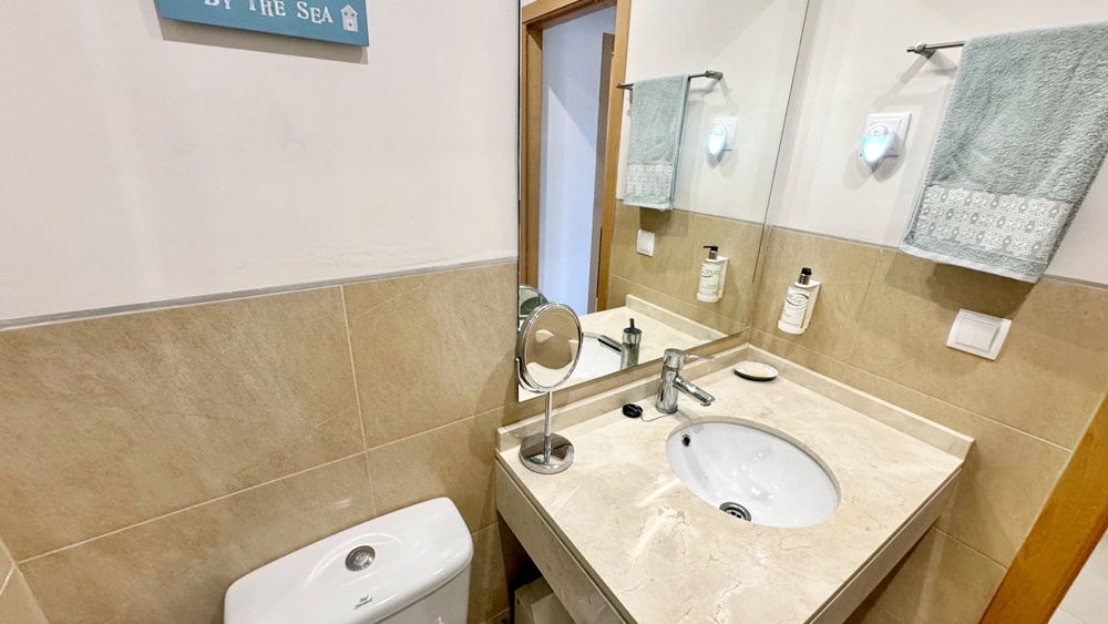 C/Malasia 46 BjB - 179.950€ — 9