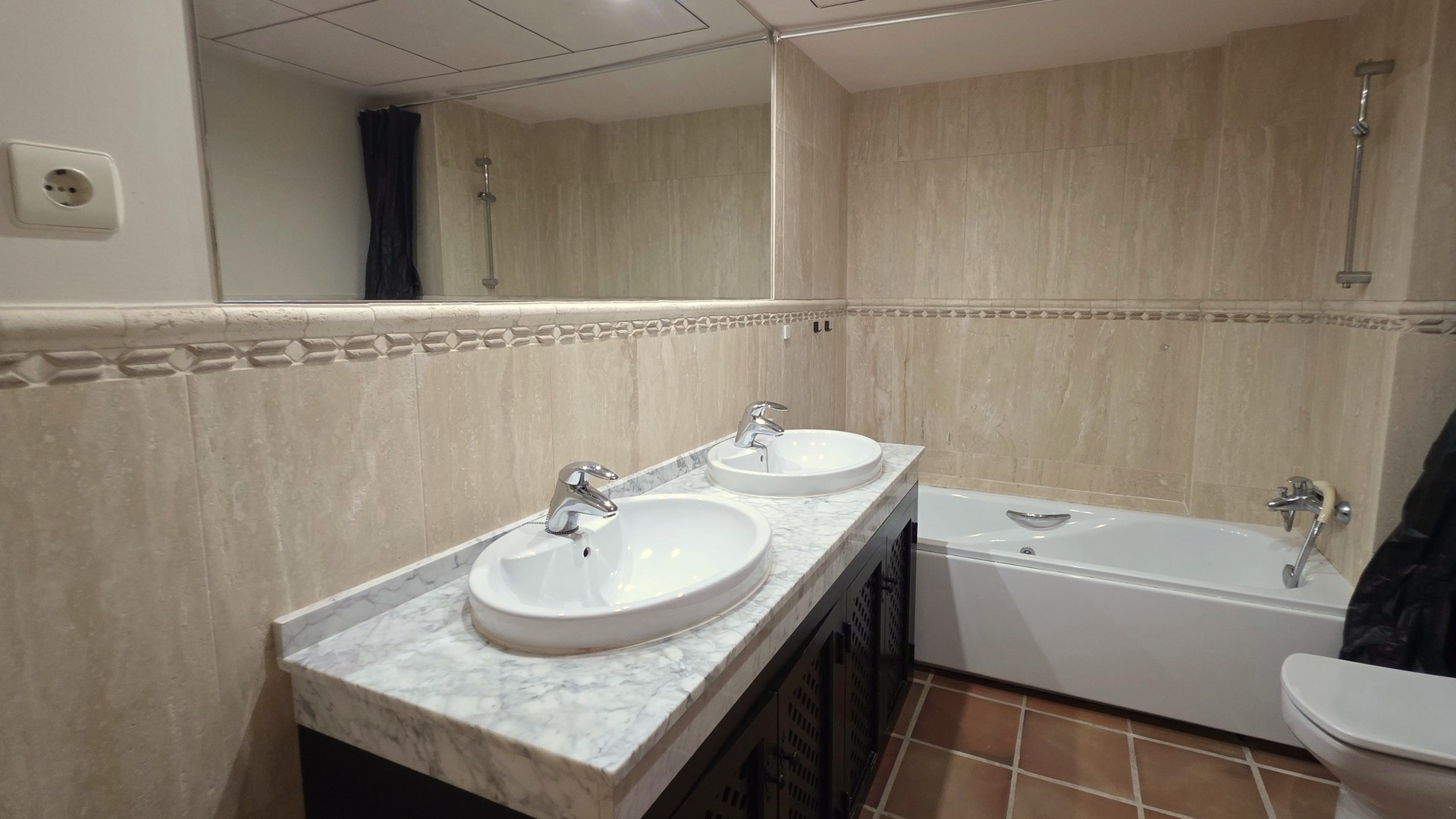 Santillana 4* - 190.000€ — 9