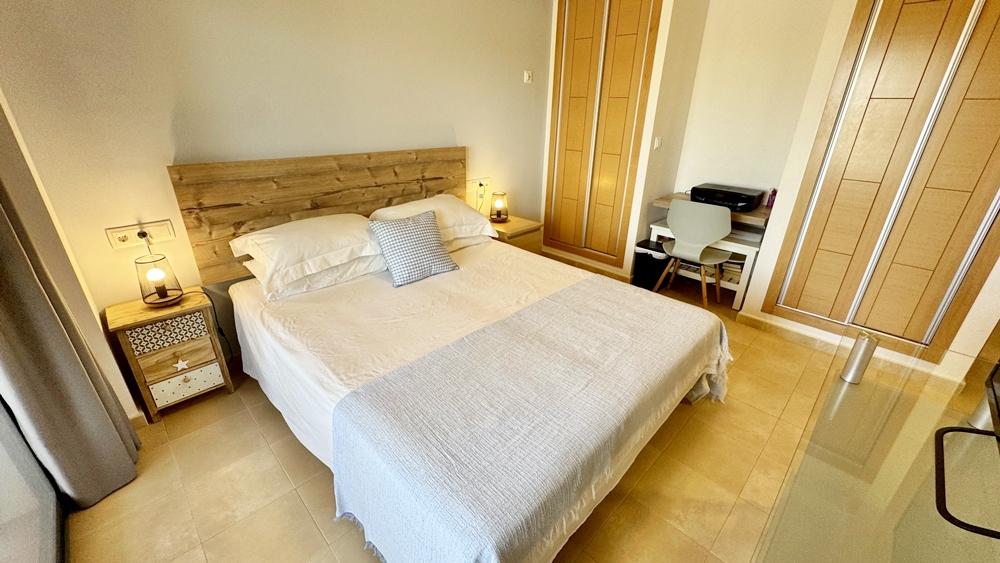 C/Malasia 46 BjB - 179.950€ — 8