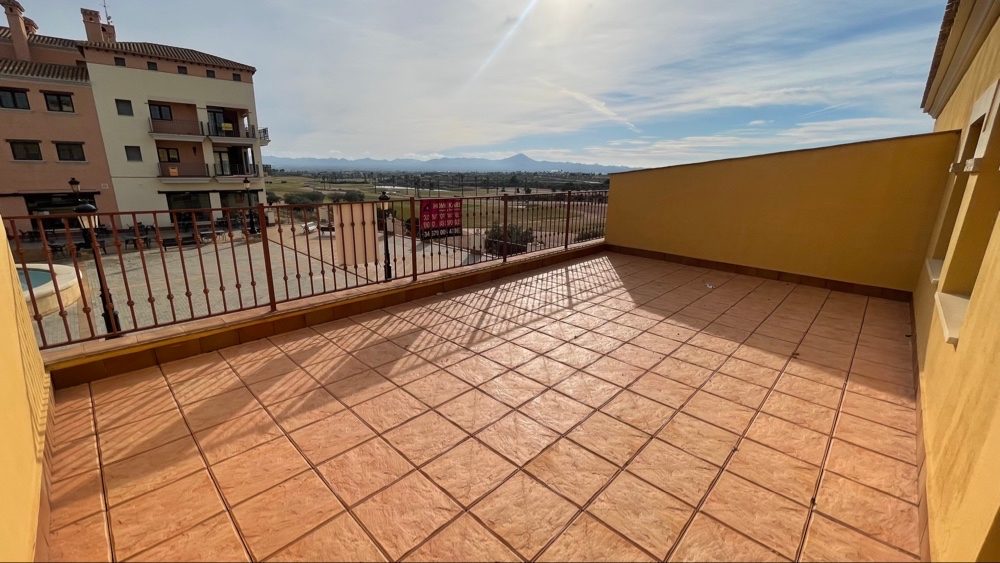 Plaza Almagro Commercial/Residential – 179.000€ — 2